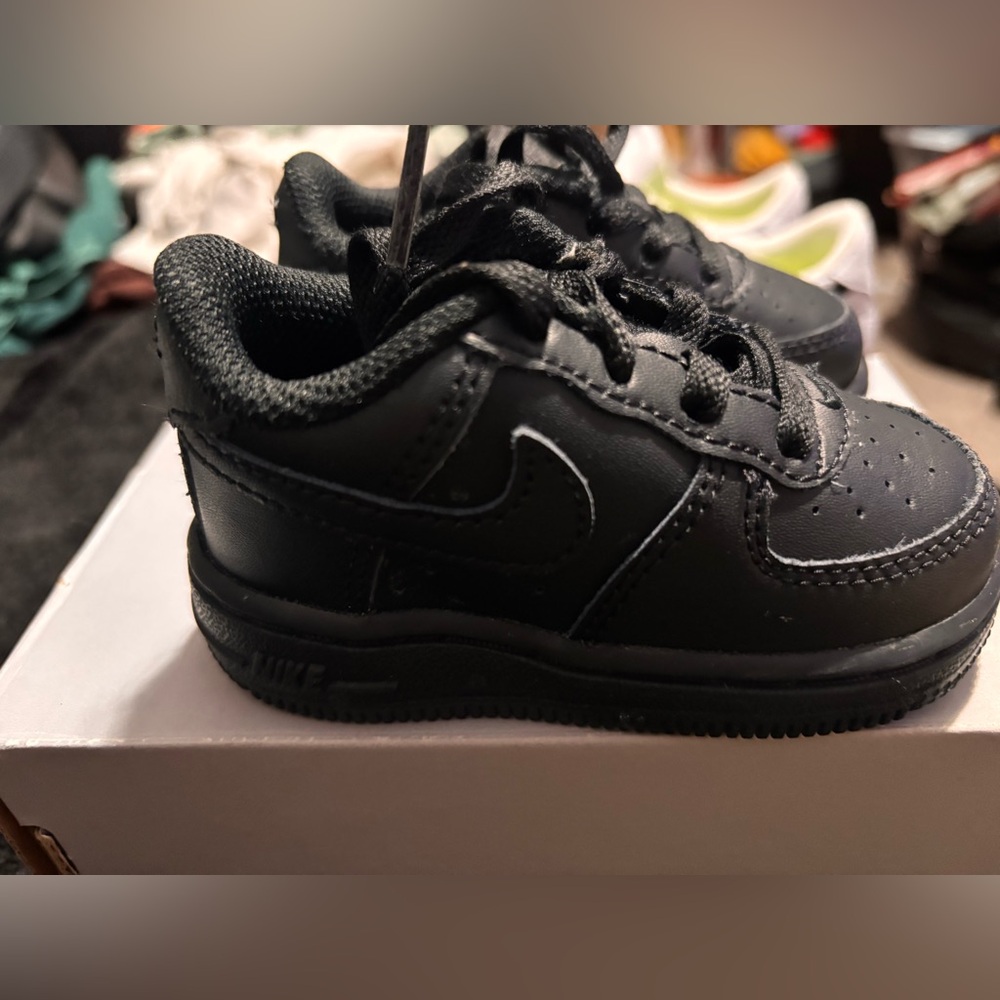 Nike Kids Air Force one  Black Leather Sneaker with Swoosh Accent